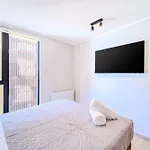 Providencia Retreat